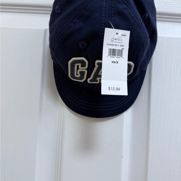 NWT GAP Navy Cap with Embroidered Logo, Kids XS/S - Picture 2 of 2